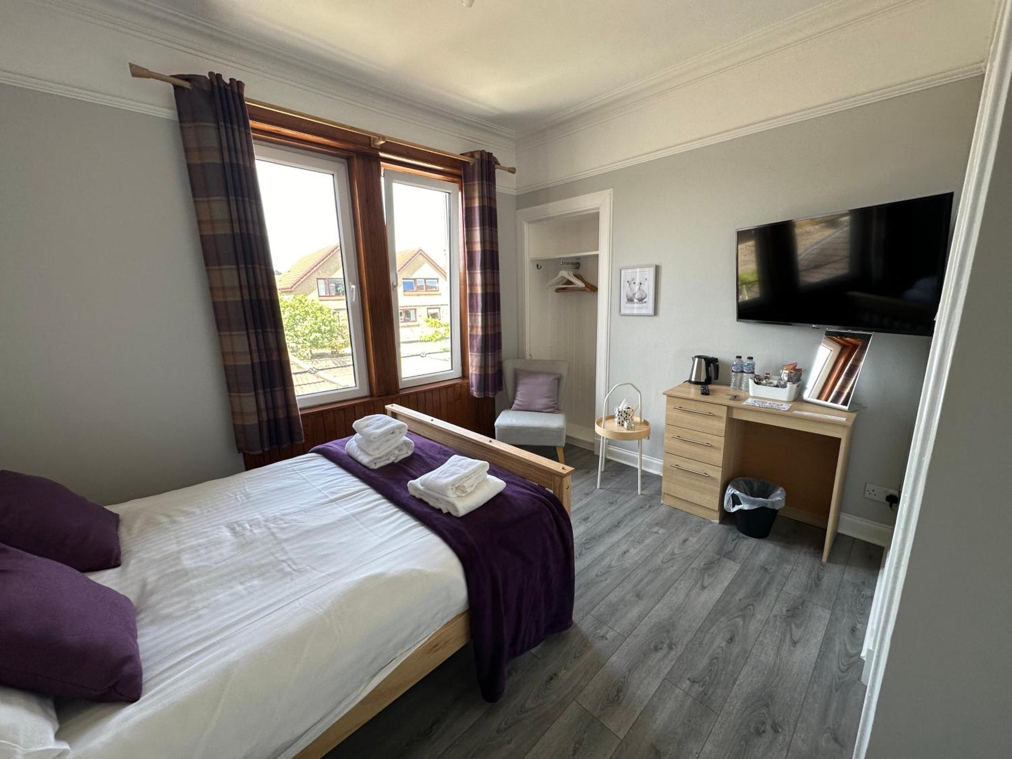The Cairns Leven Hotel Leven  Bagian luar foto