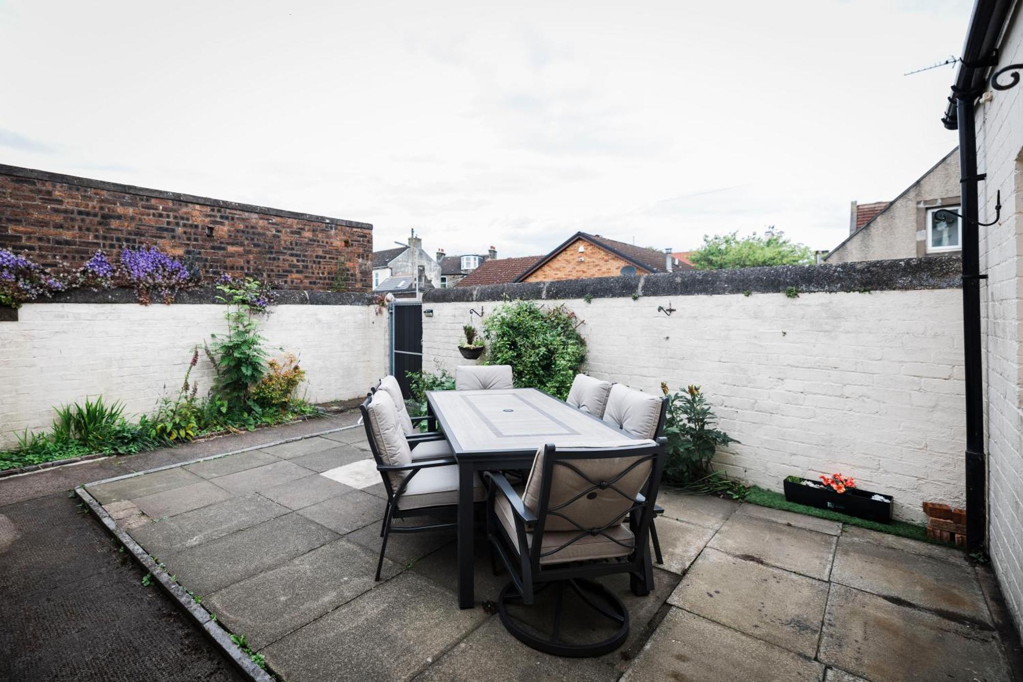The Cairns Leven Hotel Leven  Bagian luar foto